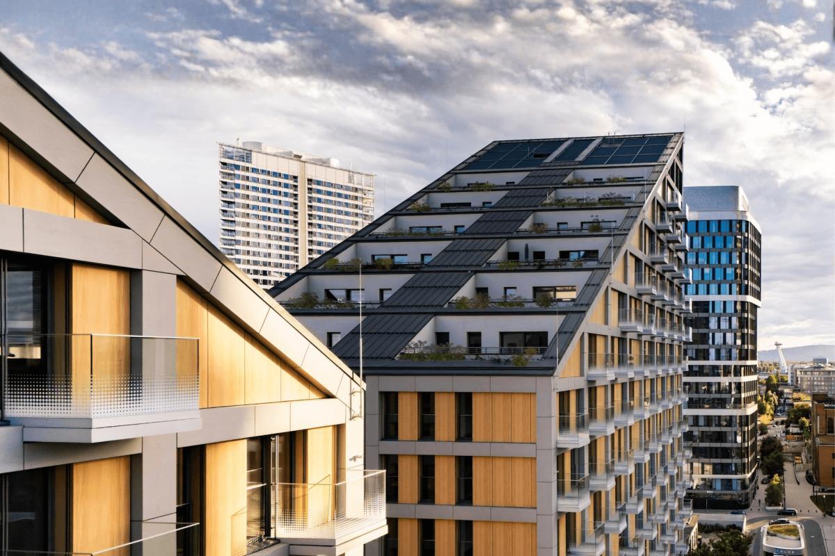 Dôležité je pochopiť hodnotu daného miesta,  či už historickú, architektonickú, urbanistickú  a pretaviť ju do novej architektúry